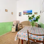 Residenza Falcone, 36